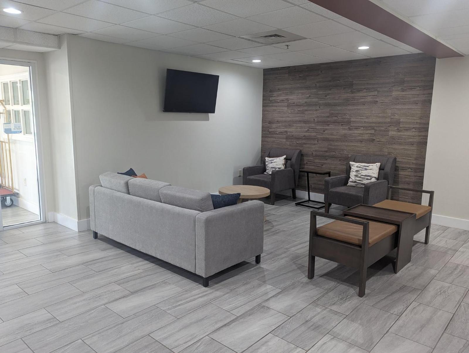 Candlewood Suites Wilson an IHG Hotel Main image 2